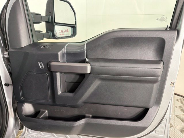 Used 2020 Ford F150 XLT w/ Equipment Group 302A Luxury AWD/4WD image 36