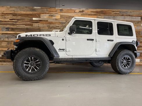 New 2026 Jeep Wrangler Moab image 20