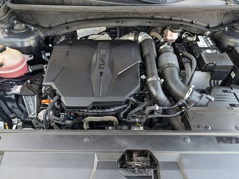 Used 2022 Hyundai Santa Cruz SEL Premium image 38