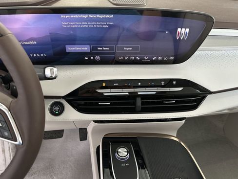 New 2026 Buick Enclave Avenir w/ Super Cruise Package image 24