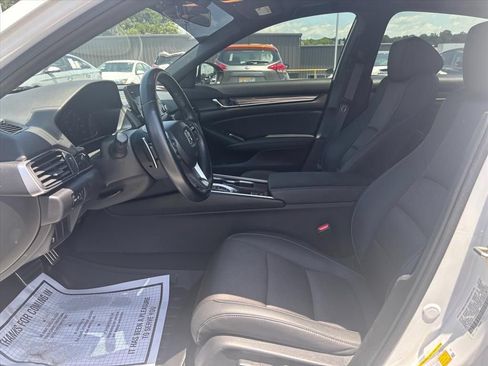 Used 2020 Honda Accord Sport image 12