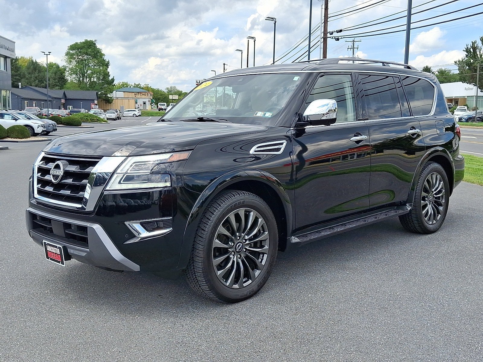 Certified 2024 Nissan Armada Platinum w/ Captain's Chairs Package AWD/4WD image 3