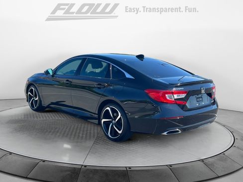 Used 2018 Honda Accord Sport image 6