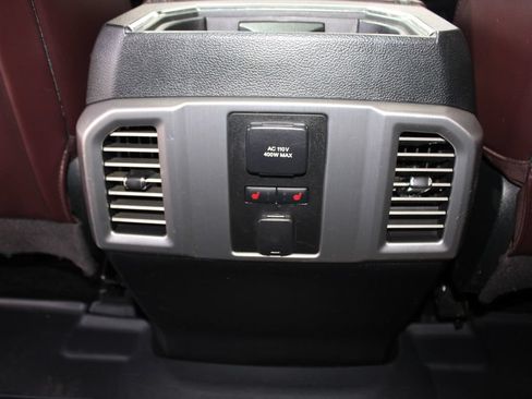 Used 2015 Ford F150 Platinum w/ Equipment Group 701A Luxury AWD/4WD image 60