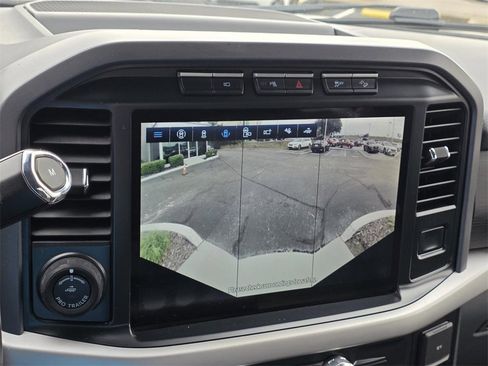 Used 2022 Ford F150 XLT w/ Equipment Group 302A High image 17