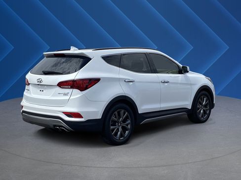 Used 2017 Hyundai Santa Fe Sport w/ 2.0T Ultimate Tech Package 05 FWD image 3