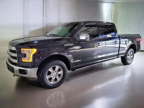 Used 2015 Ford F150 Lariat w/ Equipment Group 502A Luxury image 22