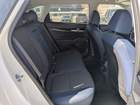 Certified 2025 Kia Seltos S image 27