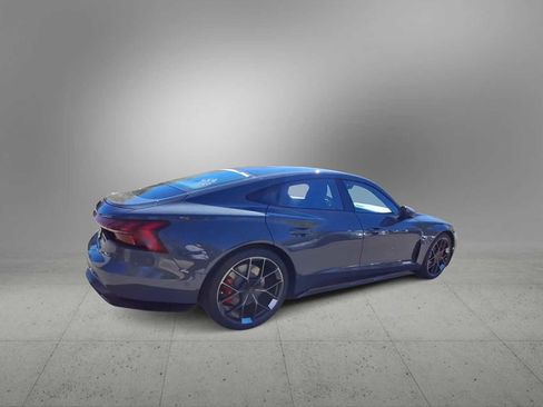 New 2026 Audi RS e-tron GT performance image 8