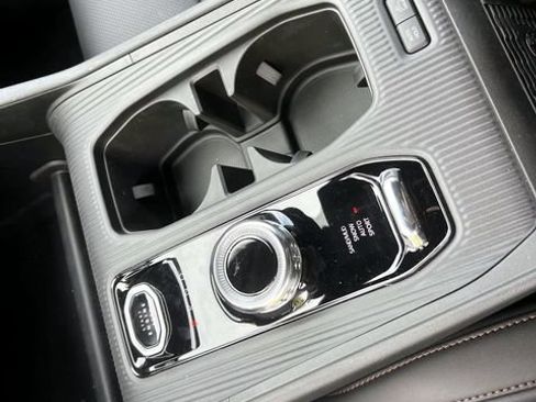 New 2026 Jeep Cherokee Limited AWD/4WD image 7