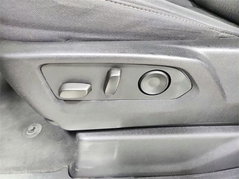 Used 2024 Chevrolet Silverado 2500 LT w/ Texas Edition image 20