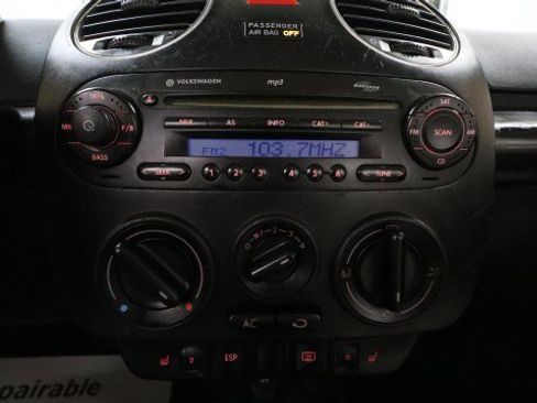 Used 2007 Volkswagen Beetle Triple White Edition image 14