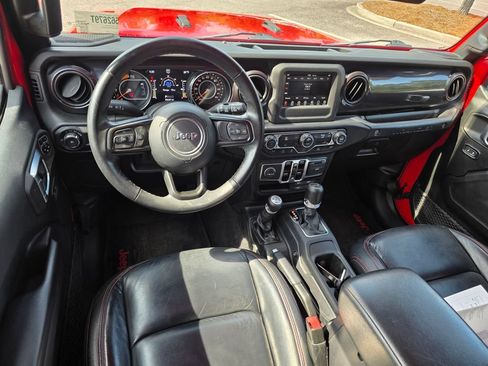 Used 2021 Jeep Wrangler Unlimited Sport AWD/4WD image 28