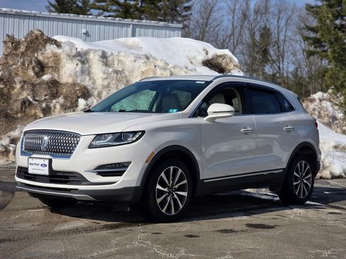 Used 2019 Lincoln MKC Reserve w/ MKC Climate Package image 4