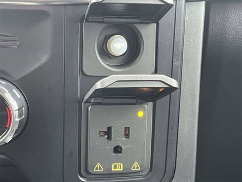 Used 2023 Ford F150 Lariat w/ Equipment Group 502A High image 25