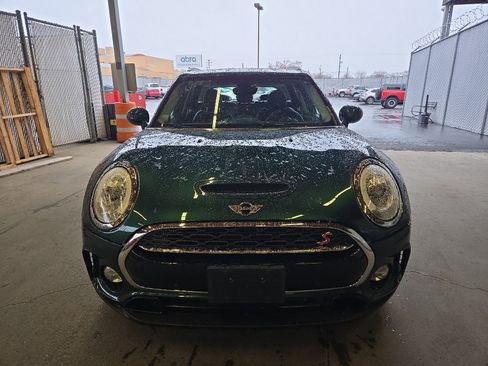 Used 2017 MINI Cooper Clubman S image 2