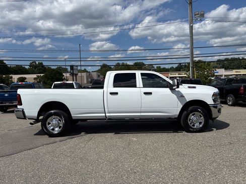 Used 2025 RAM 2500 Tradesman AWD/4WD image 8