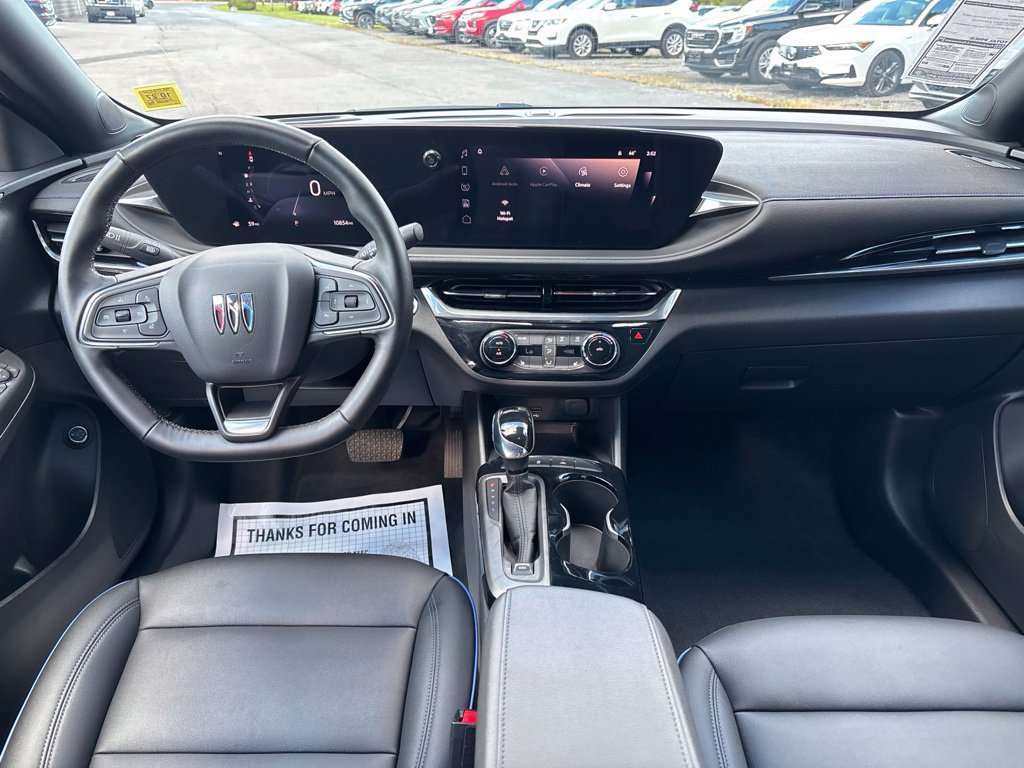Used 2024 Buick Envista Sport Touring w/ Convenience I Package FWD image 17