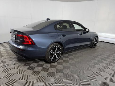 Used 2025 Volvo S60 B5 Core AWD/4WD image 7