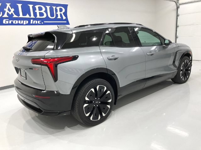 Used 2024 Chevrolet Blazer EV RS AWD/4WD image 28