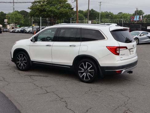 Used 2020 Honda Pilot Touring image 8