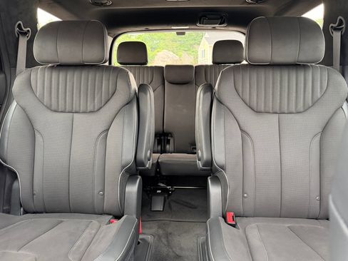 Used 2025 Hyundai Palisade Calligraphy AWD/4WD image 18