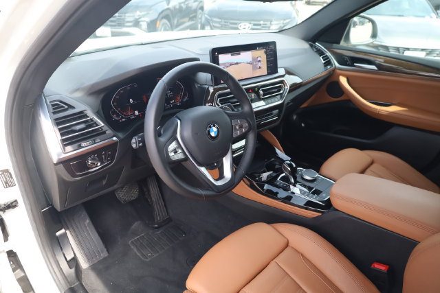 Used 2023 BMW X4 xDrive30i w/ Premium Package AWD/4WD image 12