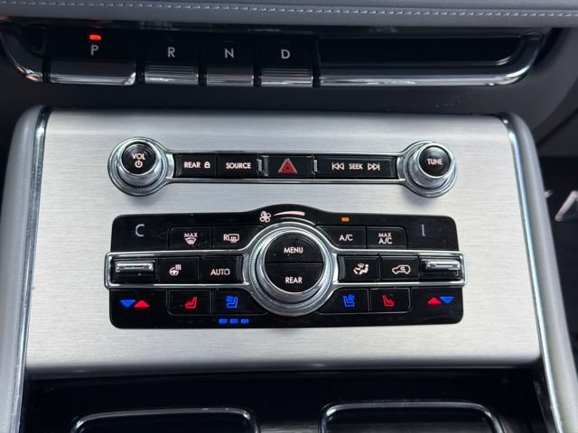 Certified 2020 Lincoln Aviator Reserve w/ Equipment Group 202A AWD/4WD image 28