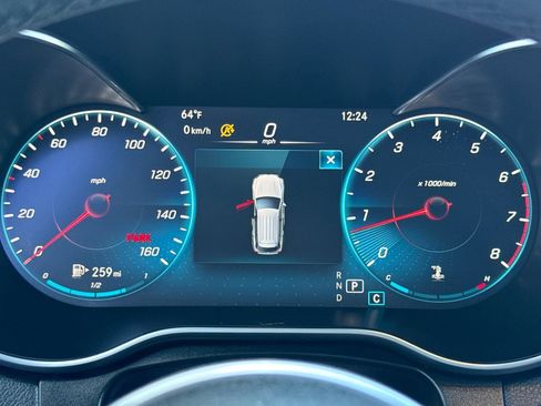 Used 2022 Mercedes-Benz GLC 300 4MATIC image 17