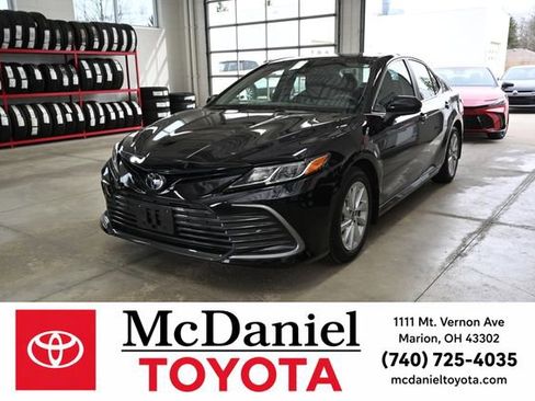 Used 2023 Toyota Camry LE AWD/4WD image 1
