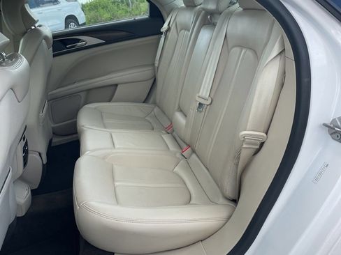 Used 2018 Lincoln MKZ Reserve w/ Climate Package FWD image 15