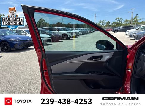 Used 2026 Toyota Camry SE FWD image 17
