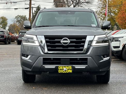 Used 2024 Nissan Armada SV AWD/4WD image 9