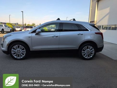 Used 2018 Cadillac XT5 Premium Luxury FWD image 6