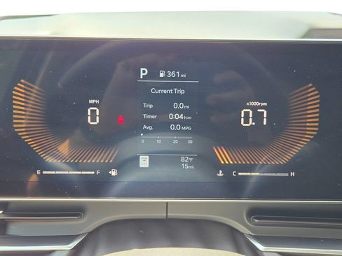 New 2026 Kia Carnival EX FWD image 26