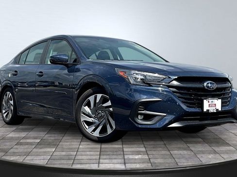 Certified 2025 Subaru Legacy Limited w/ Popular Package #3 AWD/4WD image 3