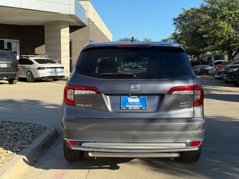 Certified 2019 Honda Pilot Touring image 5