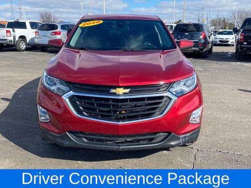 Certified 2020 Chevrolet Equinox LT w/ Driver Convenience Package image 2