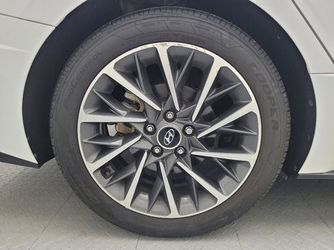 Used 2020 Hyundai Sonata Limited FWD image 31