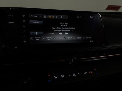 Used 2023 Nissan Ariya FWD image 19