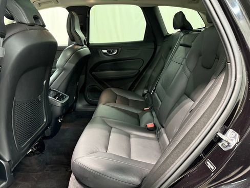 Used 2020 Volvo XC60 T6 Inscription w/ Protection Package Premier image 22