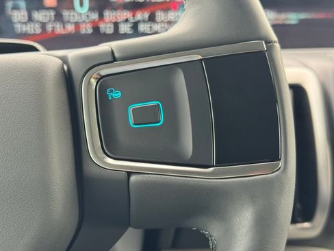 New 2025 Ford Expedition Active image 9