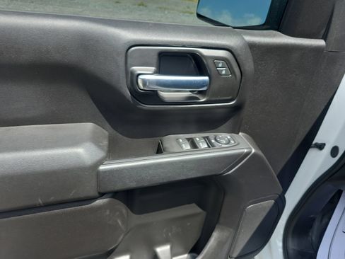 Used 2026 Chevrolet Silverado 1500 W/T w/ WT Value Package AWD/4WD image 16