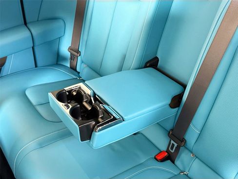 Used 2026 Rolls-Royce Cullinan AWD/4WD image 30