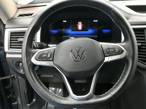 Used 2023 Volkswagen Atlas SE image 10