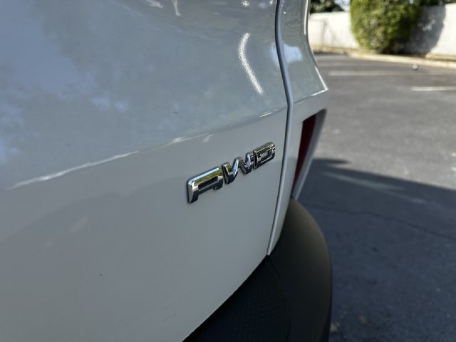 Certified 2023 Ford Escape Active AWD/4WD image 47