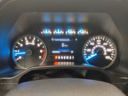 Used 2016 Ford F150 XLT w/ Equipment Group 301A Mid RWD image 23