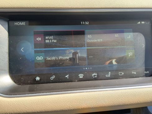 Used 2017 Land Rover Range Rover Sport HSE image 27