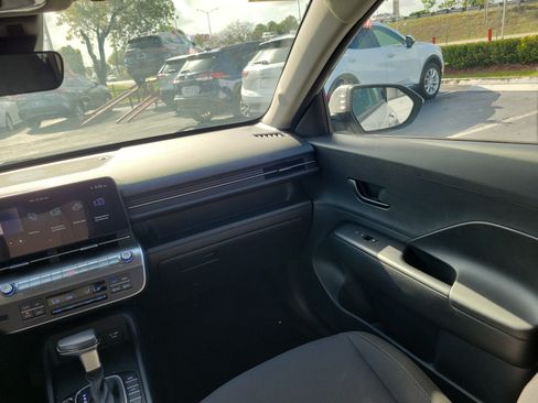 Used 2024 Hyundai Kona SEL FWD image 17
