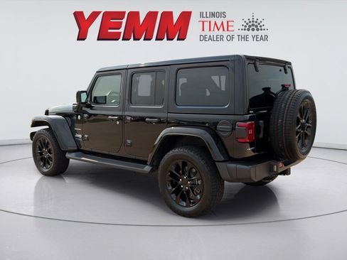 Used 2021 Jeep Wrangler Unlimited Sahara AWD/4WD image 9